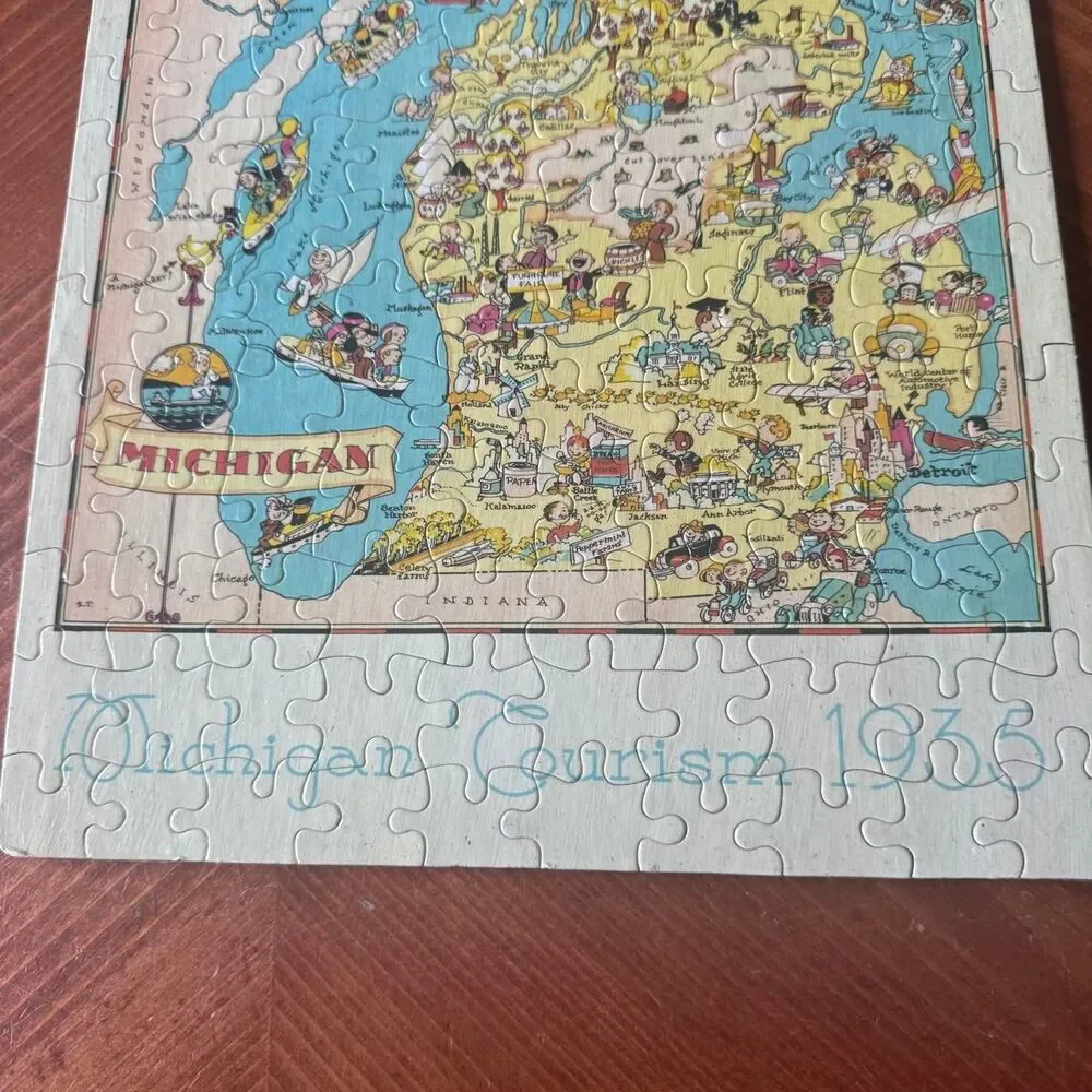 Ruth Taylor White Wall Art Unisex OS Yellow Vintage Michigan Tourism 1935